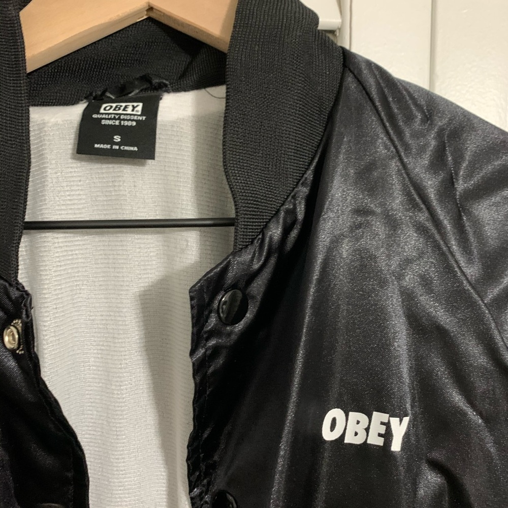 〰️Men’s Obey Bomber Jacket〰️